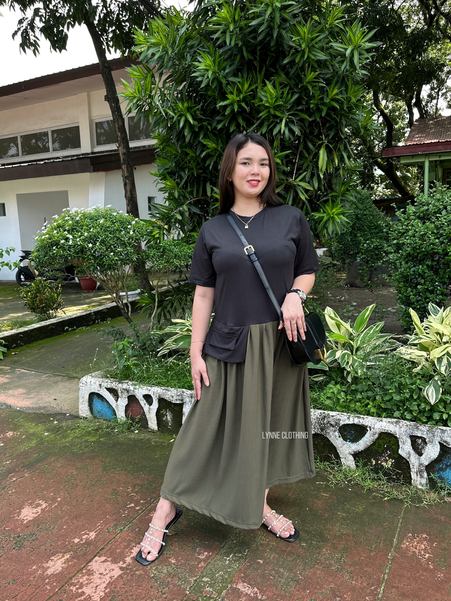 Two-Tone Maxi Dress (Army & Black)